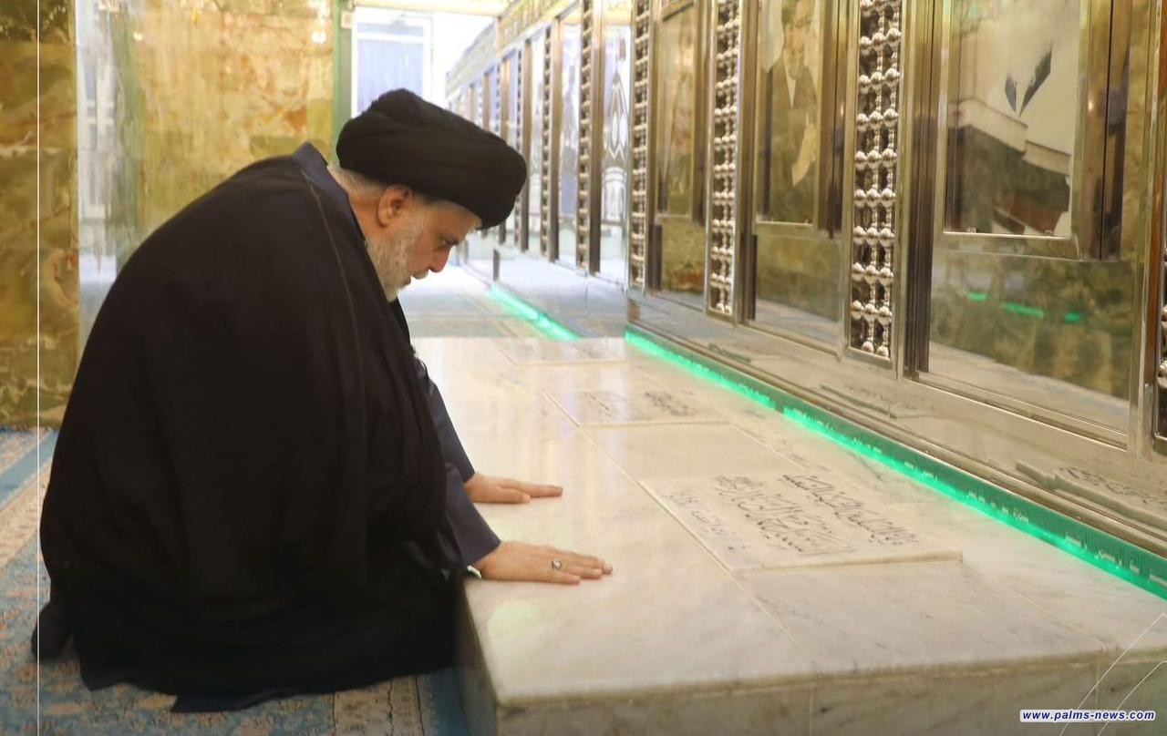 بالصور.. السيد مقتدى الصدر داخل مرقد والده الشهيد